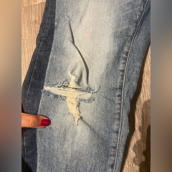 High Rise Slim Boyjean in Raebrook Wash Eco edition - Picture 6 of 9